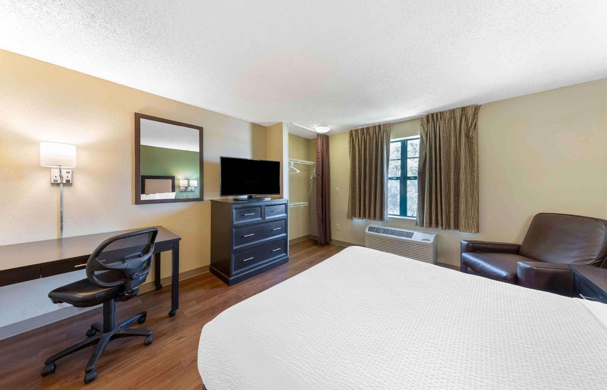 Extended America - Angeles - Lax Airport - Hotel El Segundo