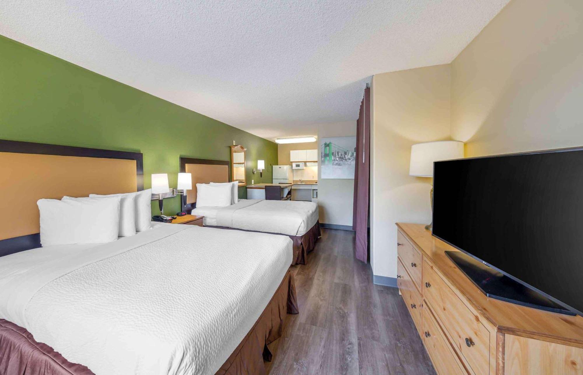 Extended America - Angeles - Lax Airport - 2*